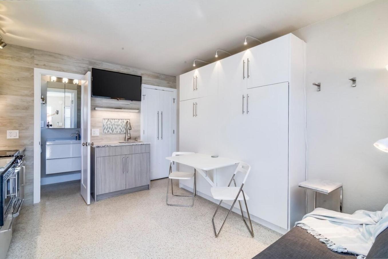 Boutique Vacation Rental Complex At Beach 可可比奇 外观 照片