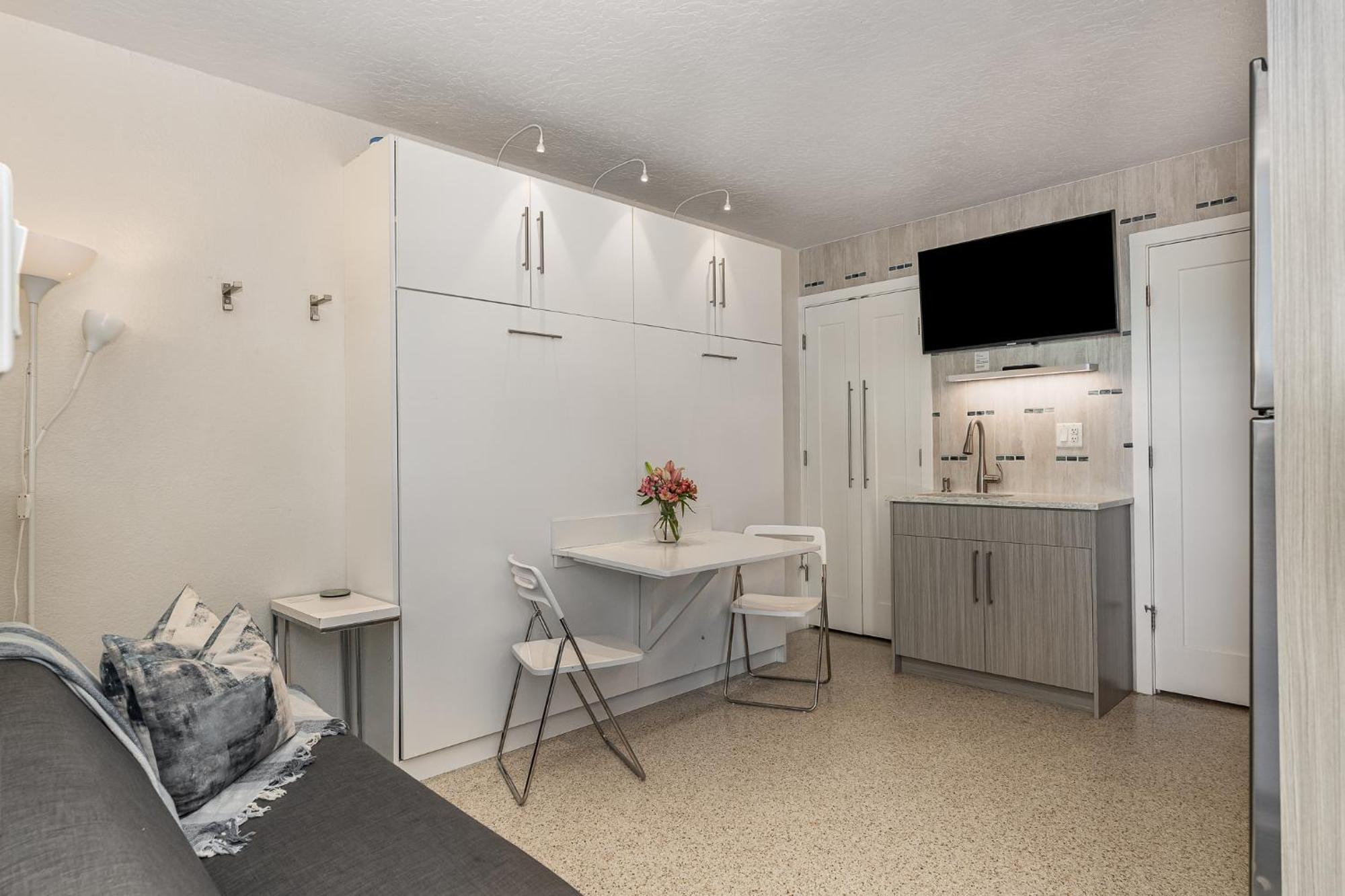 Boutique Vacation Rental Complex At Beach 可可比奇 外观 照片