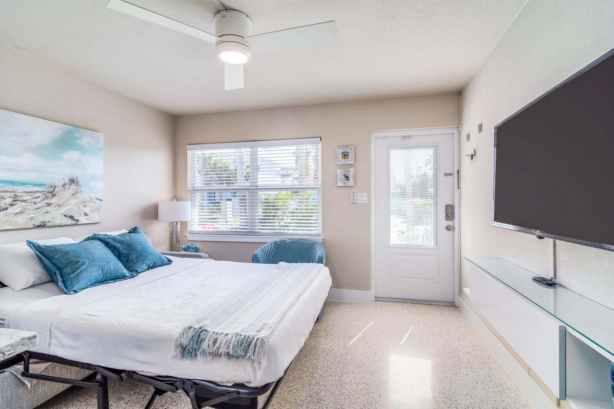 Boutique Vacation Rental Complex At Beach 可可比奇 外观 照片